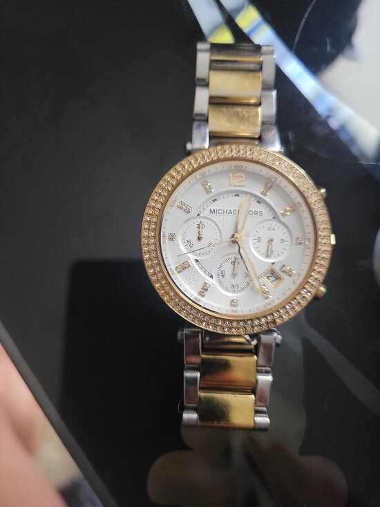 Michael Kors Watch For Women display picture 3
